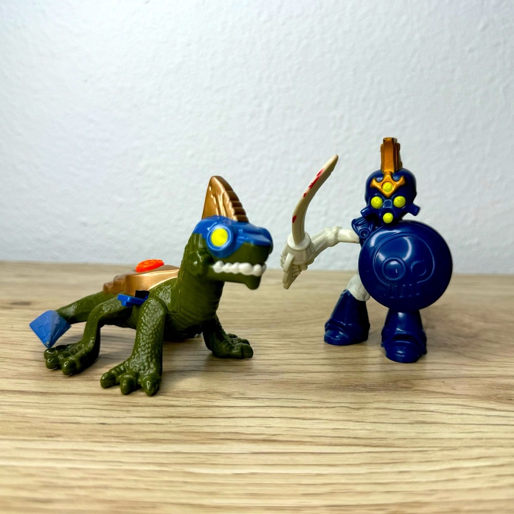 Skylanders Chop Chop and Dragon Figures Activision McDonalds Happy‎ Meal Toys